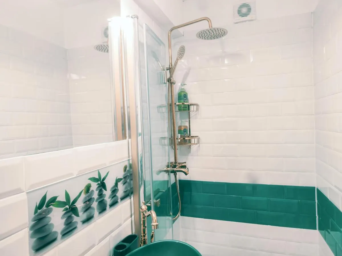 Green Art Studio Бухарест