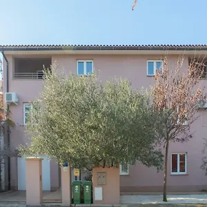 https://nikoleta.in-istria.net